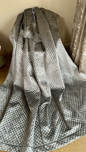 Stunning luxurious kylie - luxurious,