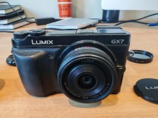 Panasonic LUMIX DMC-GX7 16.0MP
