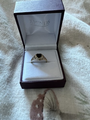 9ct gold onyx signet - 9ct,