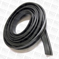 Lambretta Series 1 and 2 Mudguard Legshield Horncast Strips Rubber Black 006150