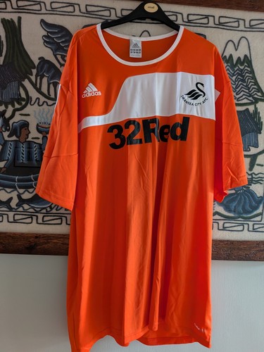 Swansea city 2011 2012 - swansea, away