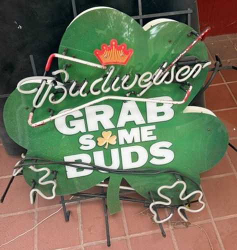 Budweiser grab some buds - grab,