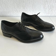 Samuel Windsor Black Leather
