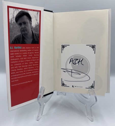 Tom delonge hartley time - hartley,