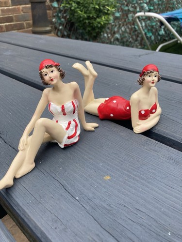 Resin figurines bathing - figurines, x