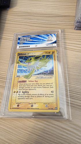 Jolteon gold star holo - jolteon,