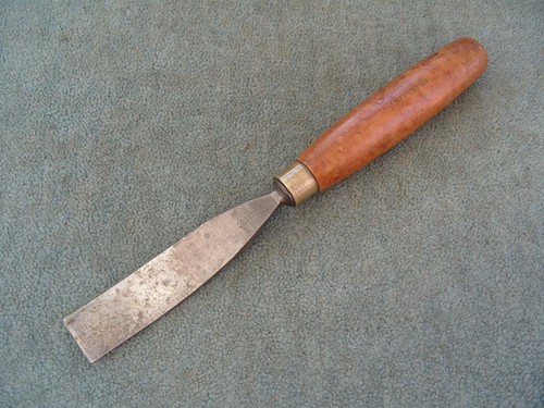 Shallow wide curved carving - curved,