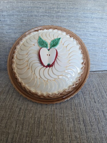 Vintage silea slip pie - silea, dish