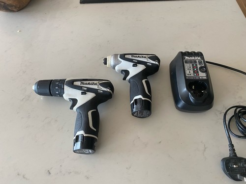 Makita twin set li - twin, li-ion