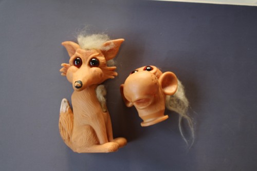 Wishnik fox and monkey head - monkey,