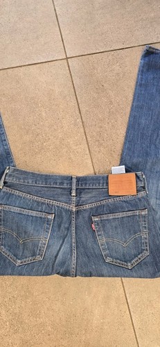 Levi 501 button fly jeans - levi,