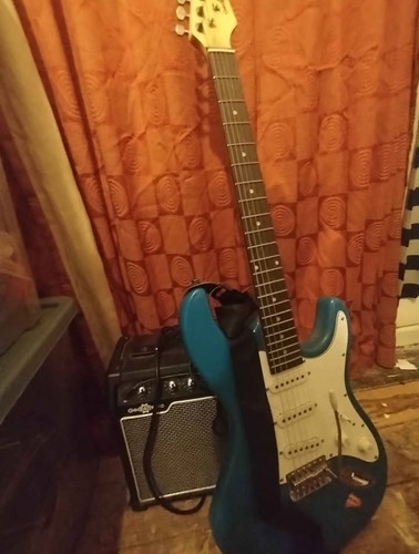 Gear4music electric guitar kit - electric,
