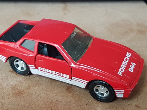 Matchbox porsche 944 car - porsche,