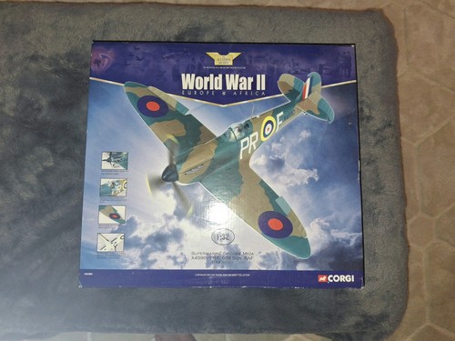 Corgi aa33902 supermarine - corgi, 1:32