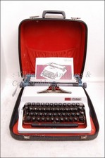 ++ Nice ERICA 50/60 Vintage Working Portable Typewriter & Case ++