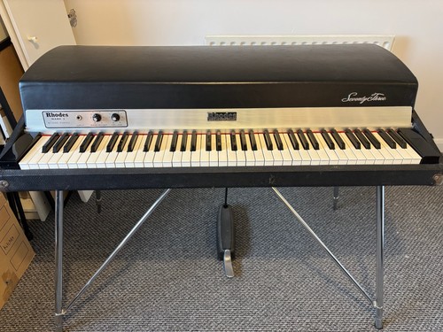 Rhodes piano stage - 73,