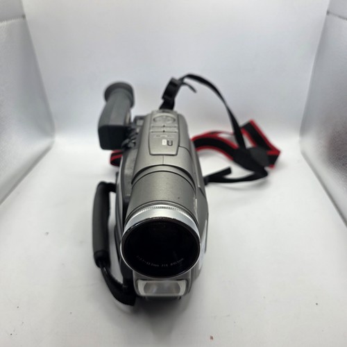 Jvc vhs camcorder 600x zoom - jvc, vhs-c