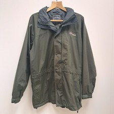 Berghaus Size L Green Aquafoil