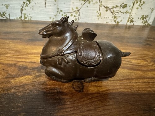 Chinese bronze horse figurine - chinese,