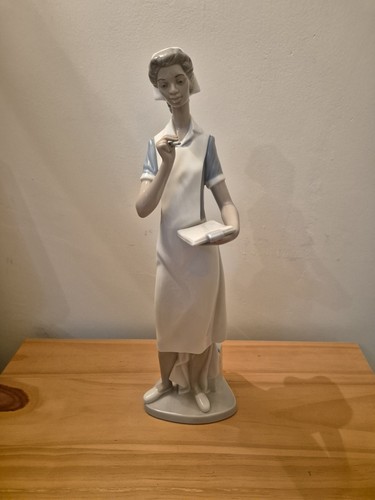 Lladro making rounds 6256 - making,