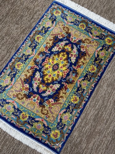 5x4 silk rug fine - 2.5x4, hand
