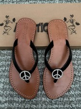 Mystique Women's Thong Bling