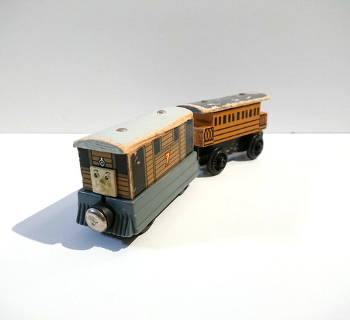 Thomas wooden railway train - wooden,
