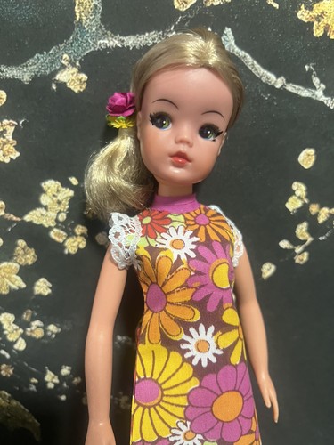 Sindy doll hard head pedigree - hard,