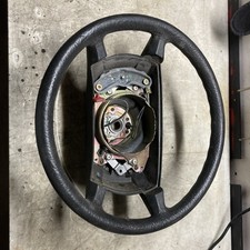 1982-1991 Mercedes R107 W123