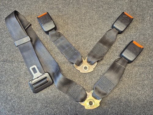 Golf mk2 rear seat belt - golf,