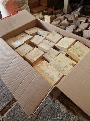 Firewood offcuts - ,