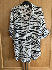 Womens Shirt Size 14-16
