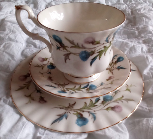 Royal albert brigadoon - royal,