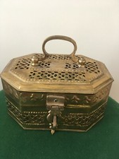 BEAUTIFUL BRASS JALI WORK