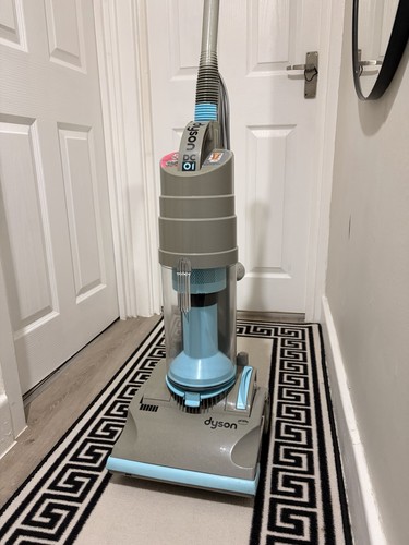Dyson dc01 upright - dyson,