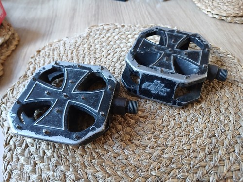 Cross iron pedals for - iron, 3