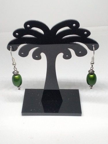 Unusual green miracle - green, bead