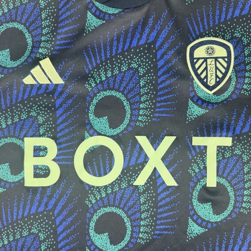 Leeds united football shirt - united,