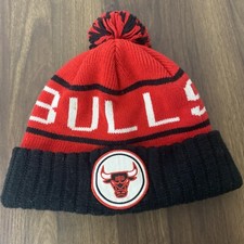 Mitchell Ness Chicago Bulls Logo Knit Ski Pom Pom Hat Cap Beanie
