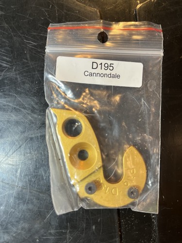 Pilo d195 derailleur hanger - pilo,
