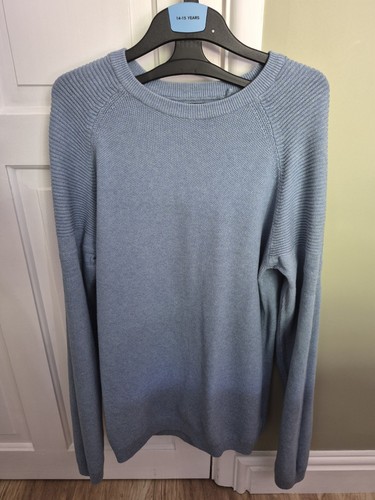 Next light blue - light,