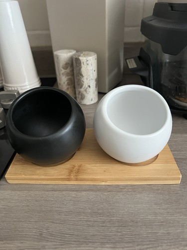 Black and white stoneware salt - white,