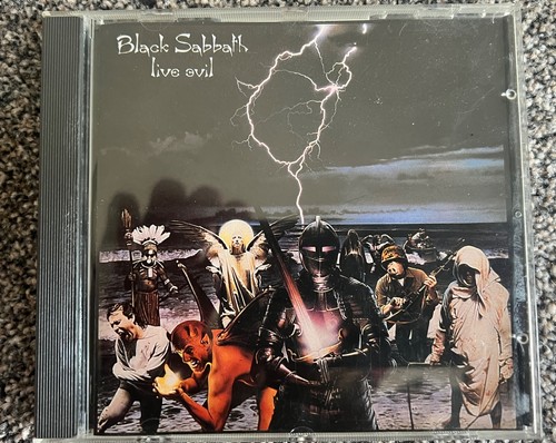 Black sabbath live evil - black,