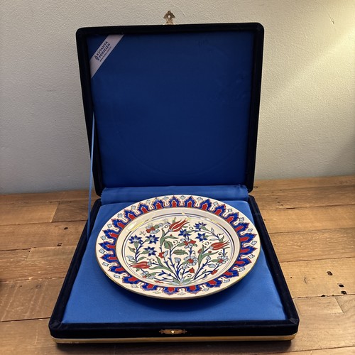 Turkish kutahya art - turkish, pottery
