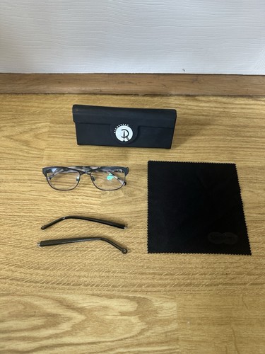 Red dead glasses with extra - dead,
