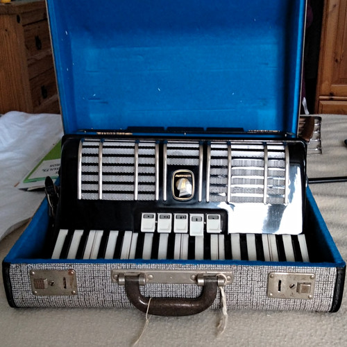 Gavotte 120 piano accordion - 41/120,