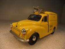 1:43 Oxford - Morris 1000 Van