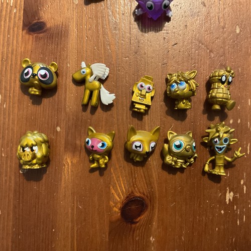 Gold moshi monsters - gold, figures