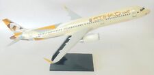 Airbus A321 Etihad Airways Premium Skymarks ABS Collectors Model 1:150 30 cm's