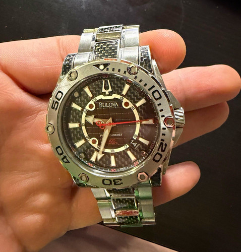 Bulova precisionist diver 300m - diver,